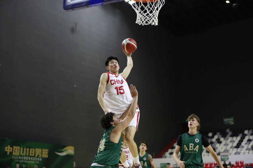 PG电子app下载-改名、改年龄参赛！U18男篮核心遭篮协调查，热身赛已被踢出名单